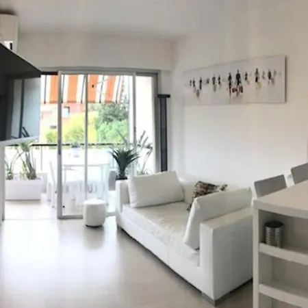 Les Delphes, Tres Beau 2p Proche Et Monaco Apartamento