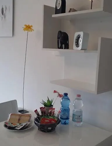 Les Delphes, Tres Beau 2p Proche Et Monaco *